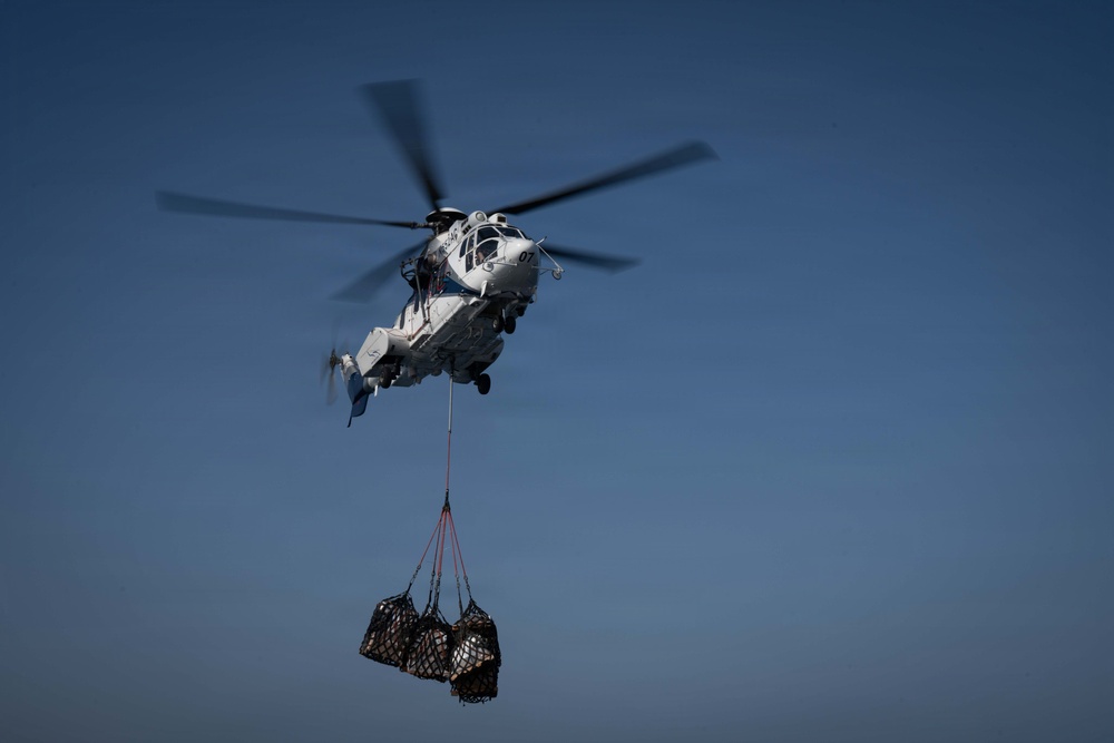 Pinckney Conducts a Vertical Replenishment