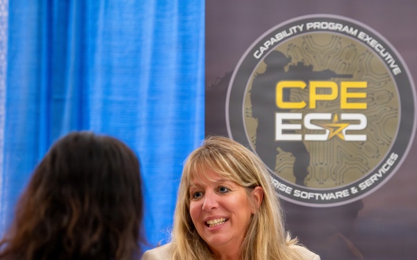 CPE ES2 Representative Engages Attendee at ABID 2026