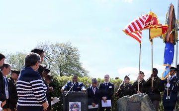 A Debt of Honor: US Colonel Pays Tribute to 11 African American Soldiers Massacred During World War II