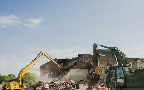Hoosier Guardsmen Partner with Local Community for IRT Demolition Project