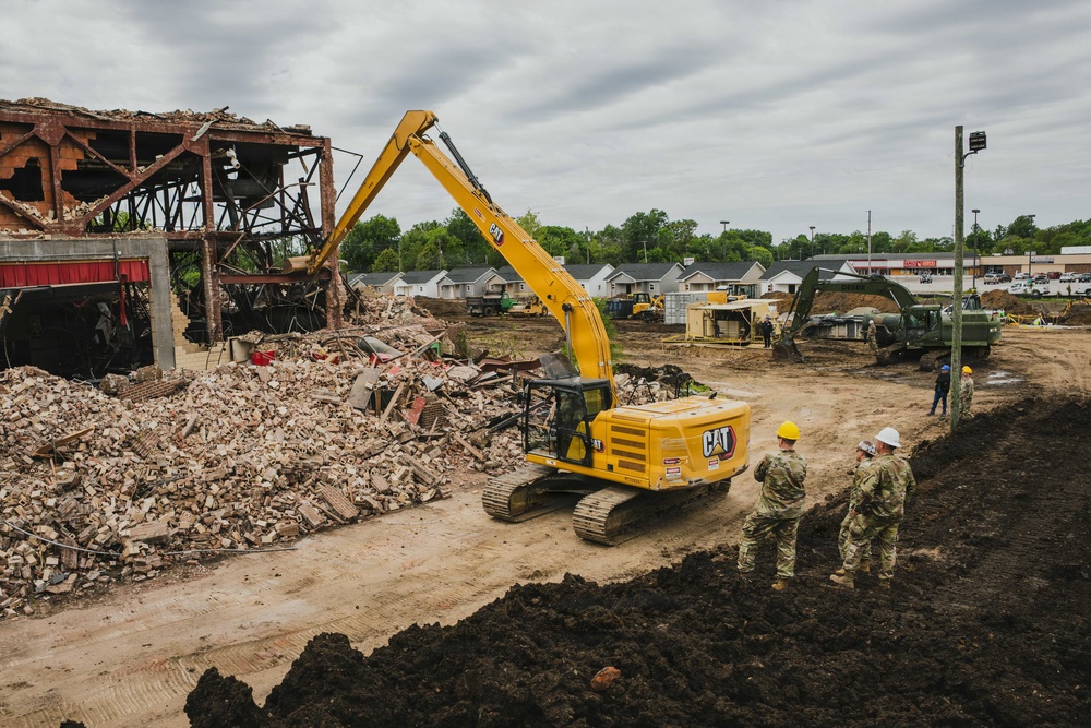 Hoosier Guardsmen Partner with Local Community for IRT Demolition Project