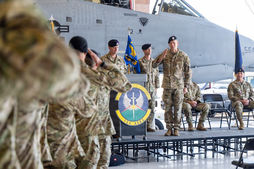 124th ASOS Change of Command