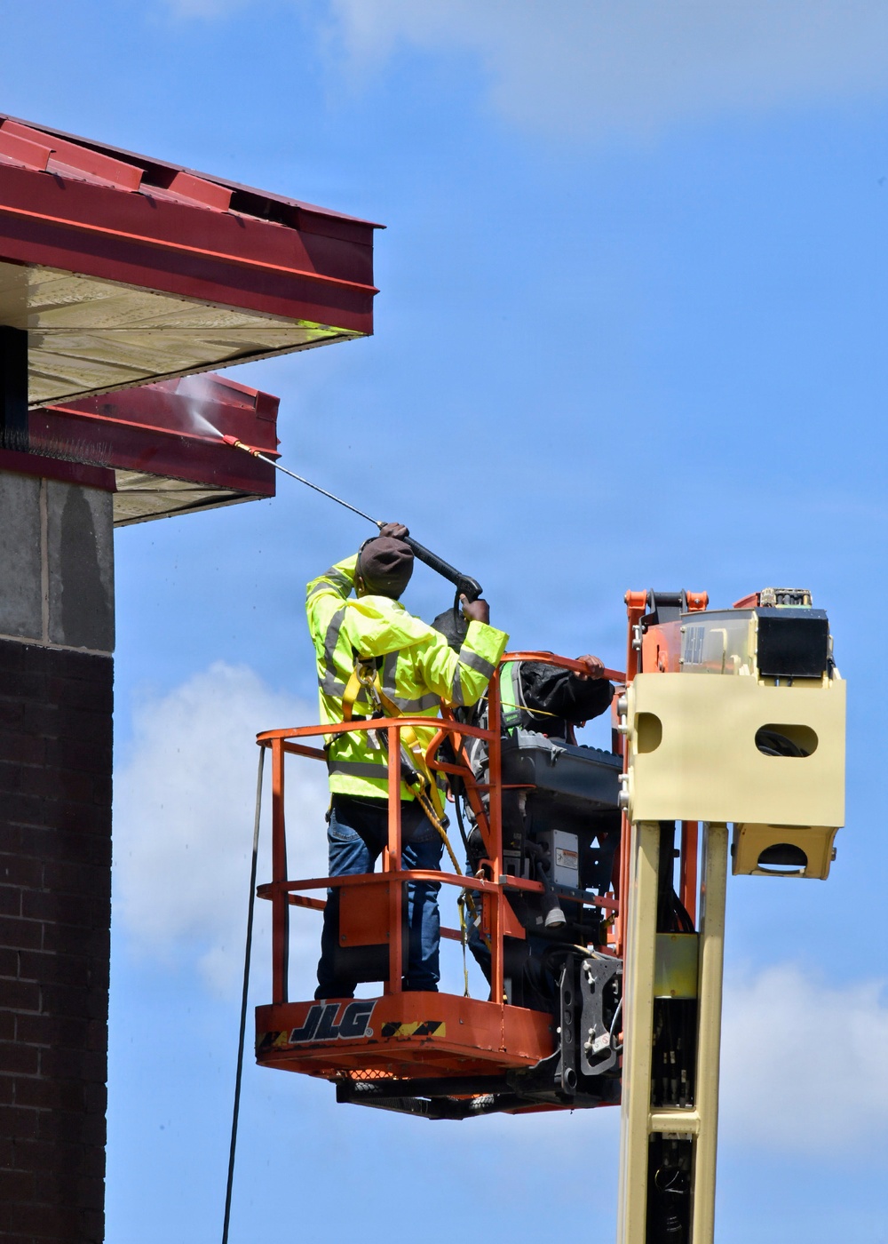 Fort Stewart Barracks Pressure Washing