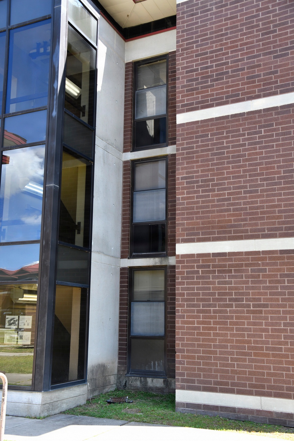 Fort Stewart Barracks Pressure Washing