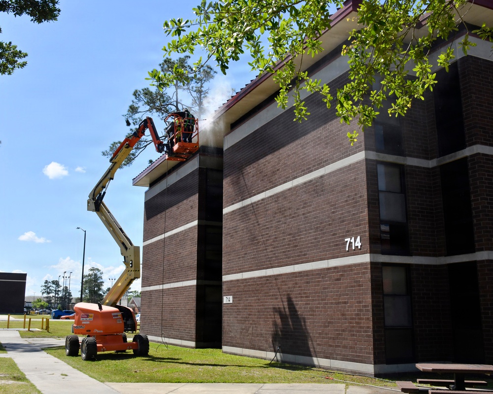Fort Stewart Barracks Pressure Washing