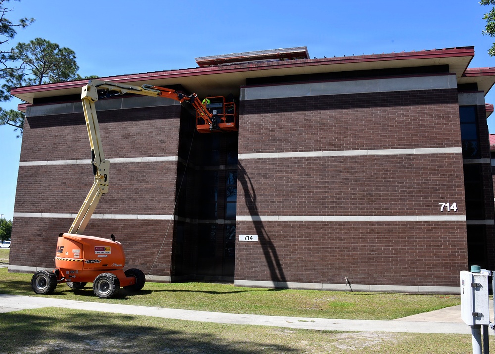 Fort Stewart Barracks Pressure Washing