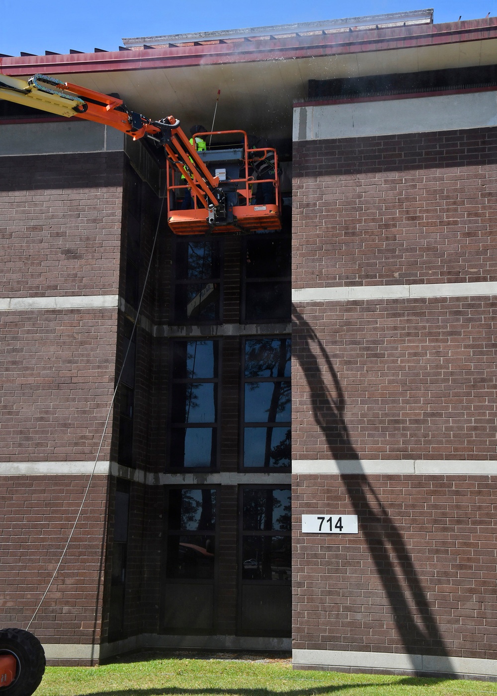 Fort Stewart Barracks Pressure Washing