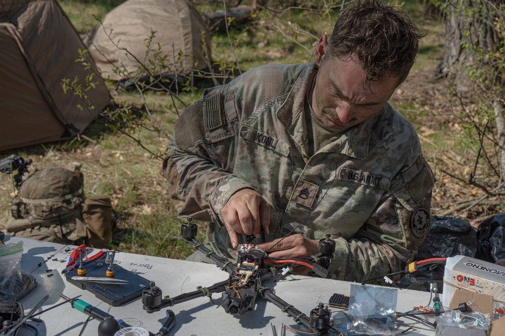 2nd Cavalry Regiment prepares sUAS for training operations at BPTA, Poland