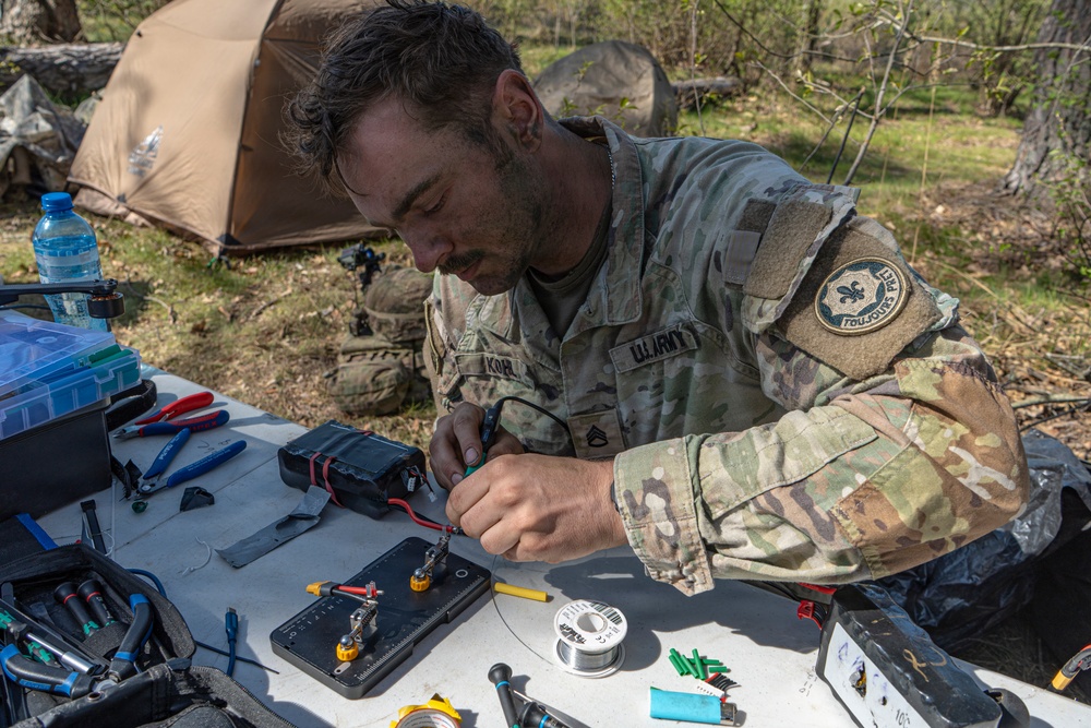 2nd Cavalry Regiment prepares sUAS for training operations at BPTA, Poland