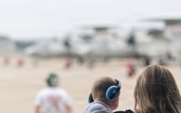 VRC-40 Returns from Deployment
