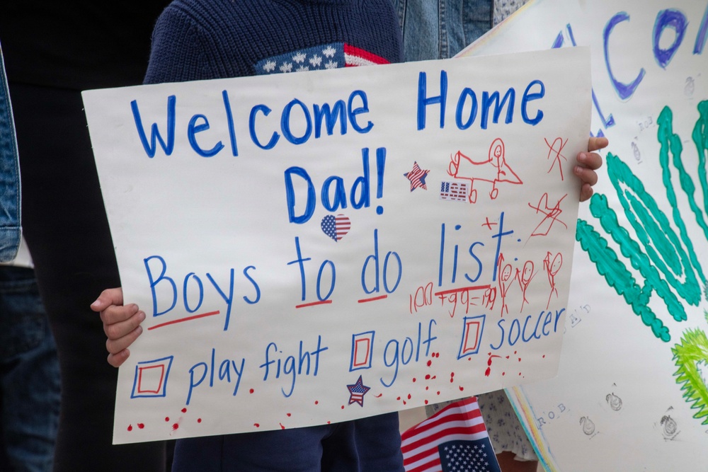 Carrier Air Wing (CVW) 8 Returns Following 11-Month Deployment