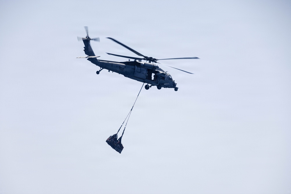 31st MEU | Vertical Replenishment aboard USS Tripoli (LHA 7)