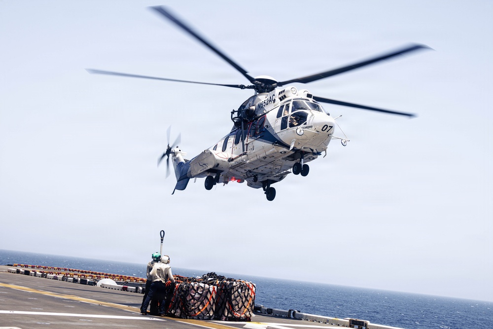 31st MEU | Vertical Replenishment aboard USS Tripoli (LHA 7)