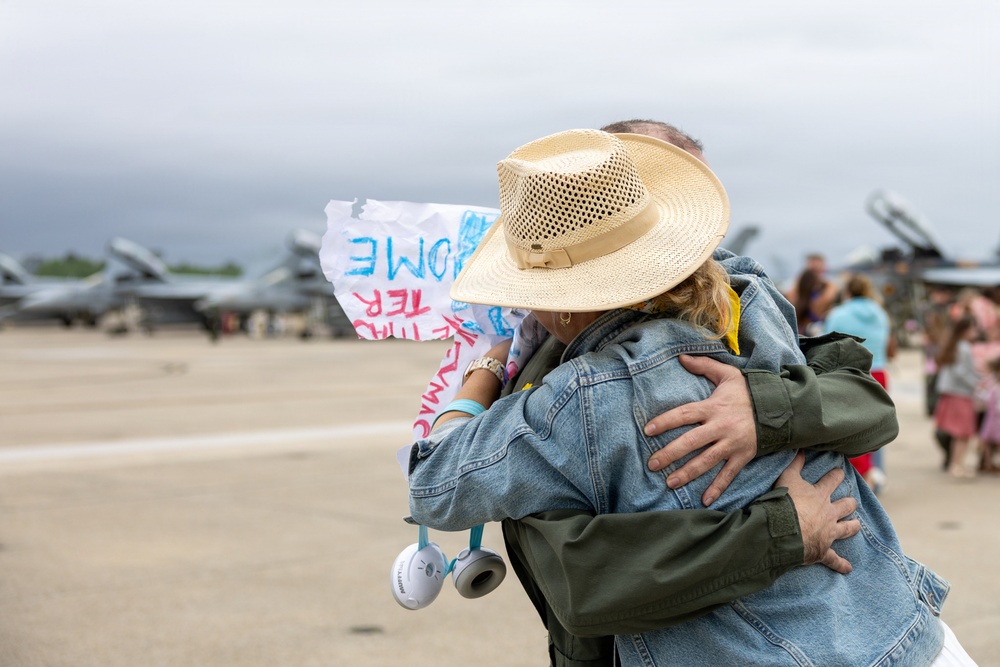 Carrier Air Wing (CVW) 8 Returns Following 11-Month Deployment