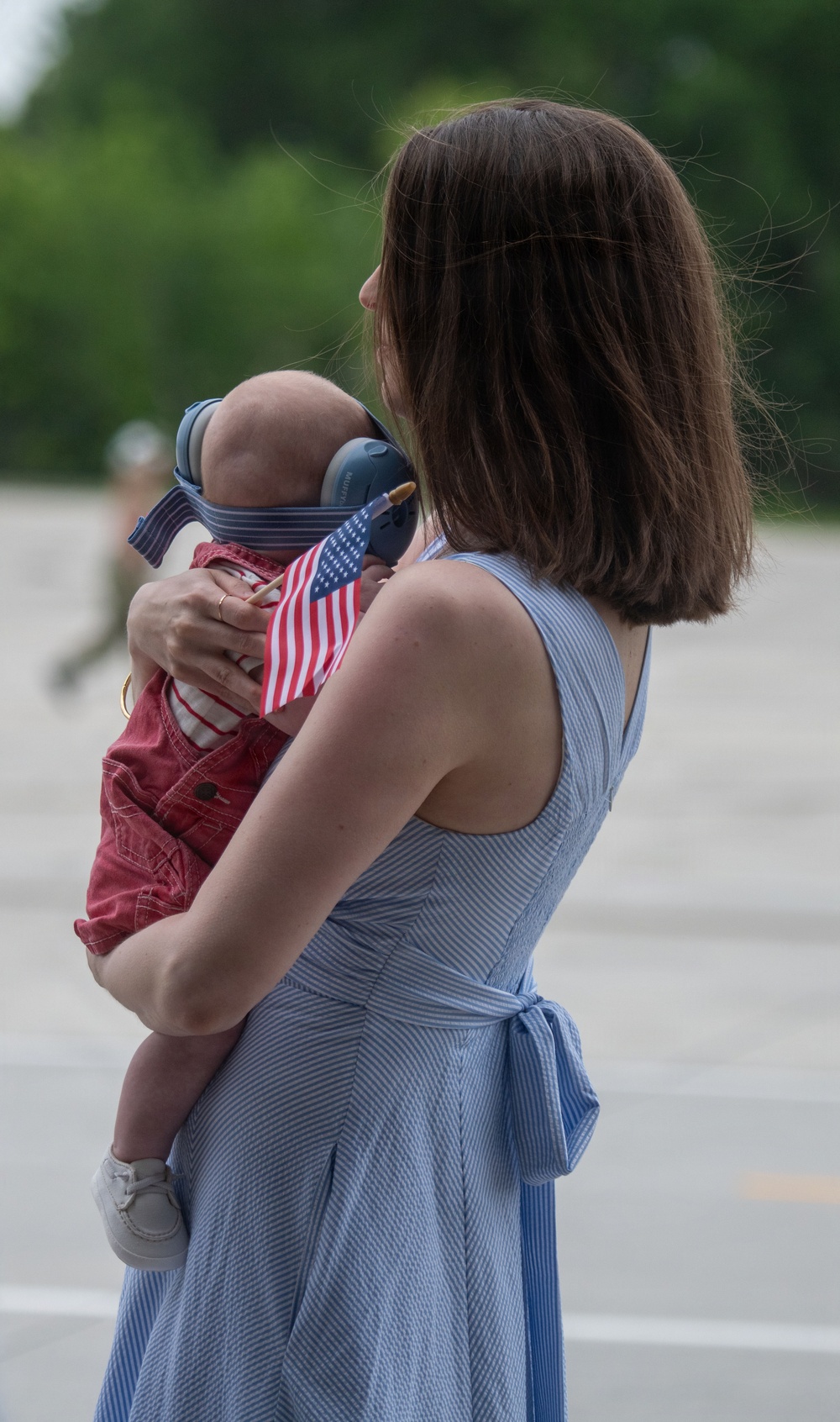 Carrier Air Wing (CVW) 8 Returns Following 11-Month Deployment