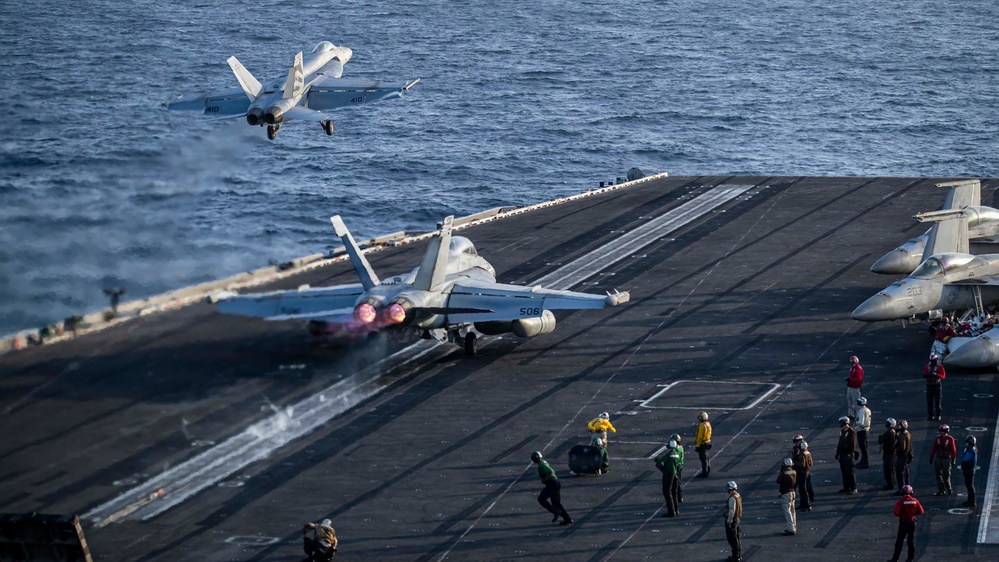 Abraham Lincoln Conducts Flight Operations