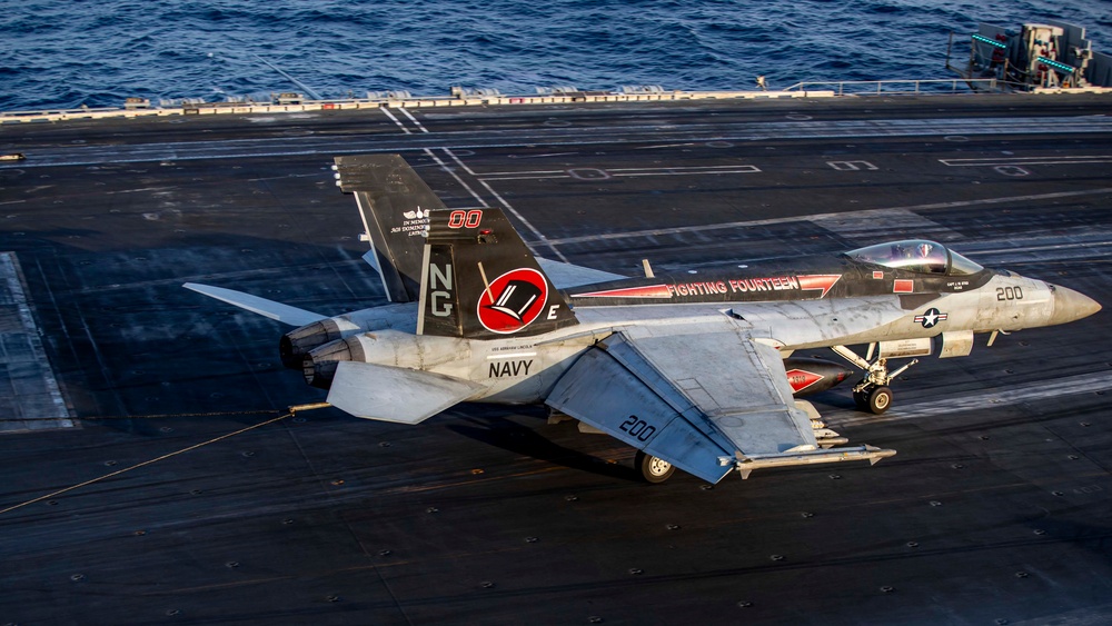 Abraham Lincoln Conducts Flight Operations