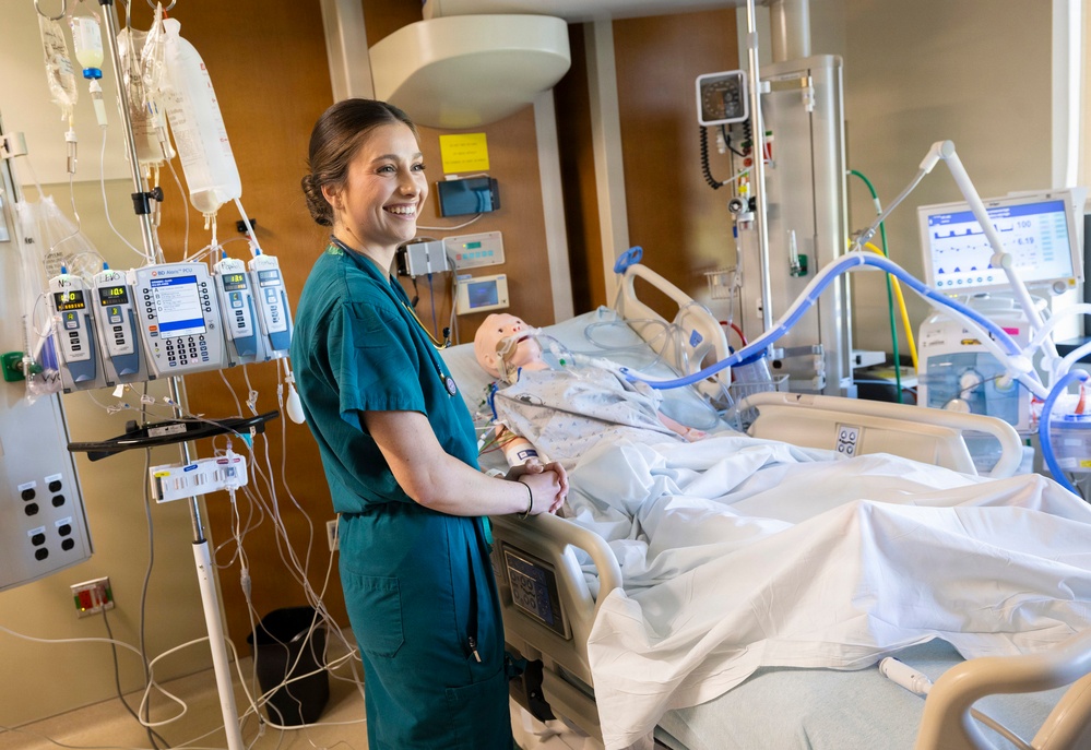 Walter Reed Launches First Navy-Wide Critical Care Nursing Course