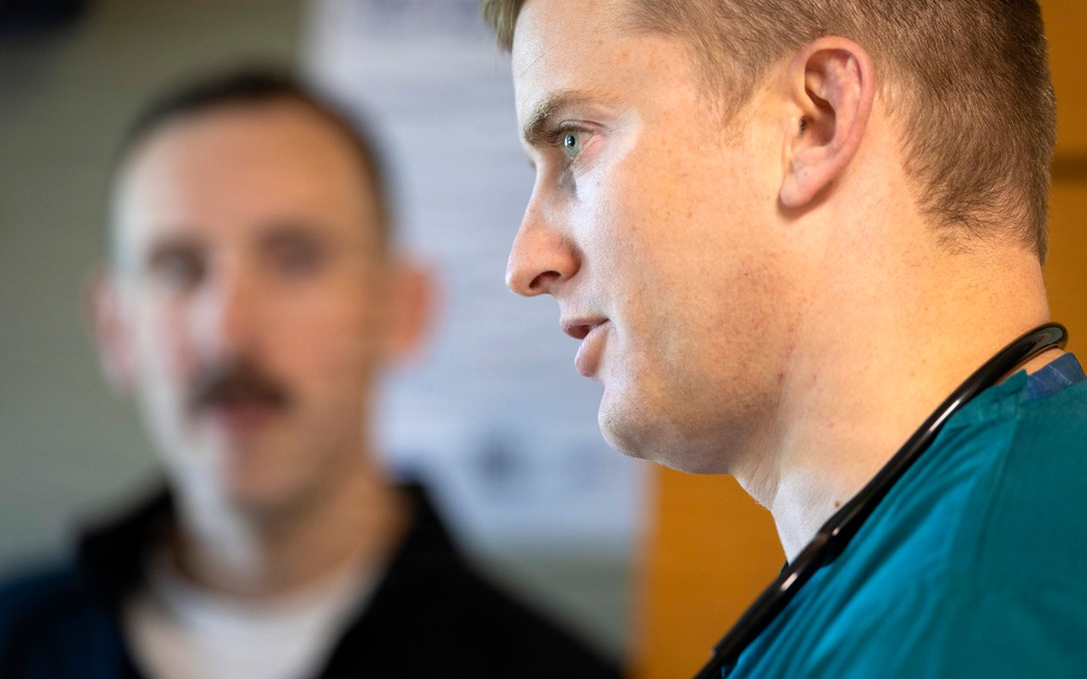 Walter Reed Launches First Navy-Wide Critical Care Nursing Course