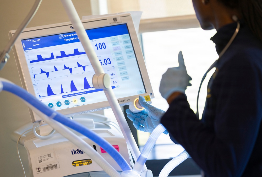 Walter Reed Launches First Navy-Wide Critical Care Nursing Course