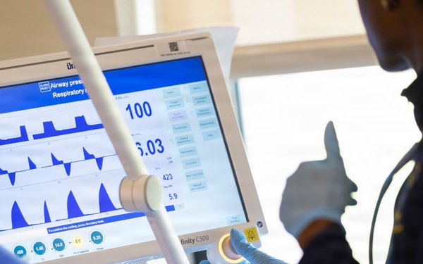 Walter Reed Launches First Navy-Wide Critical Care Nursing Course
