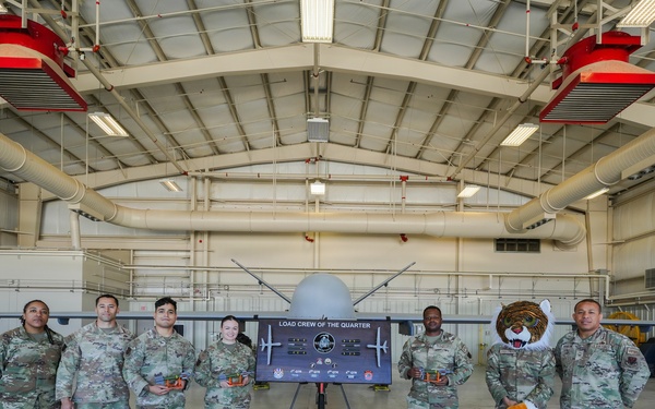 25th AMXS Airmen compete in Load Crew of the Quarter Competition