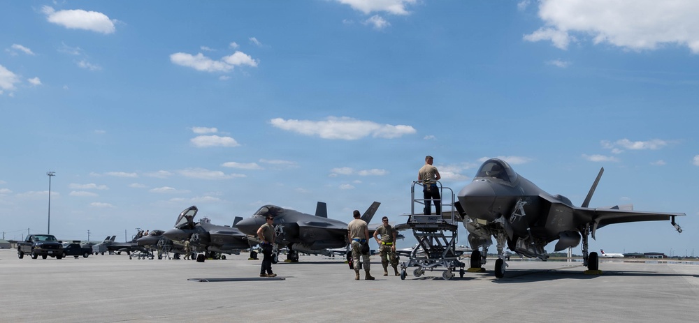 95th FS, FGS enhance lethality through advanced threat training during Ready Tiger 26-3