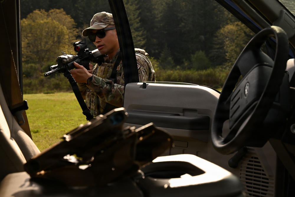 194th Security Forces Squadron conducts field training