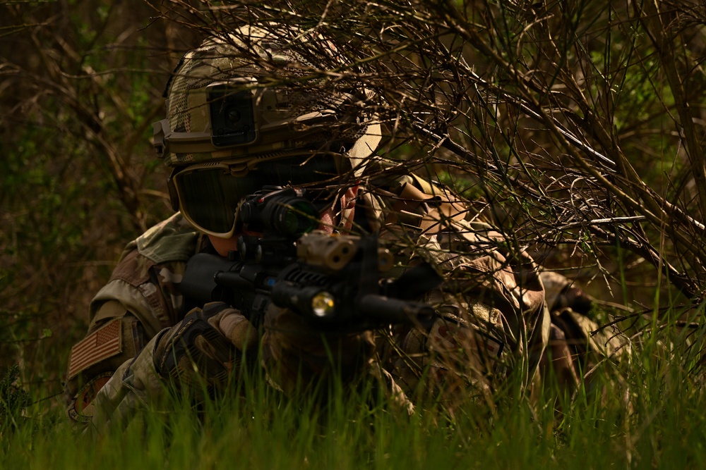 194th Security Forces Squadron conducts field training
