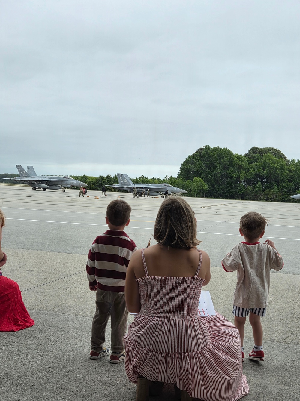 CVW-8 Returns Home Following Eleven-Month Deployment