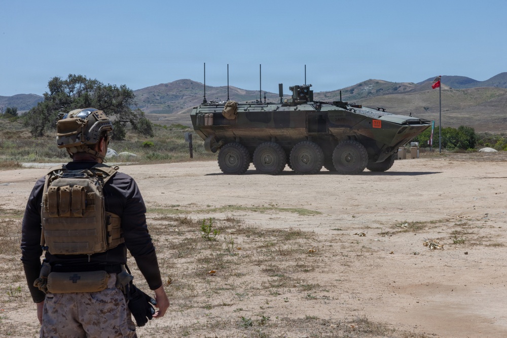 BLT 2/4 participate in a Mechanized Raid