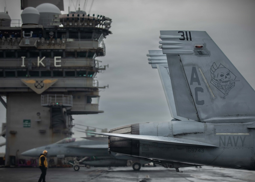 IKE conducts flight deck certification in the Atlantic Ocean