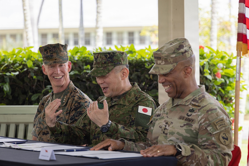 USARPAC, JSDF, MARFORPAC, Leaders participate in the Signing of the Minutes