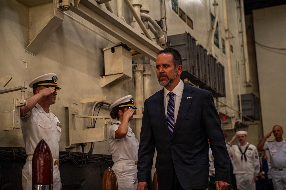 Nimitz Hosts Brazilian Distinguished Visitors