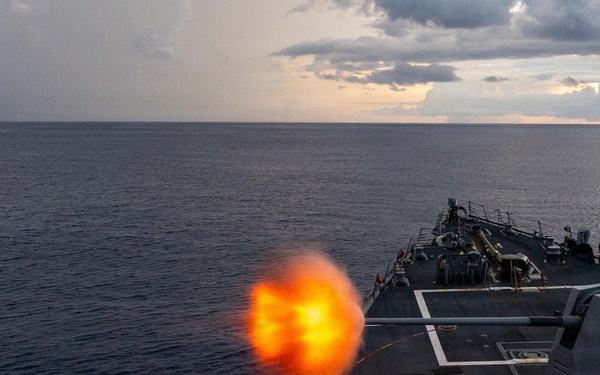 USS Mustin conducts a "killer tomato" inflatable surface target live-fire exercise