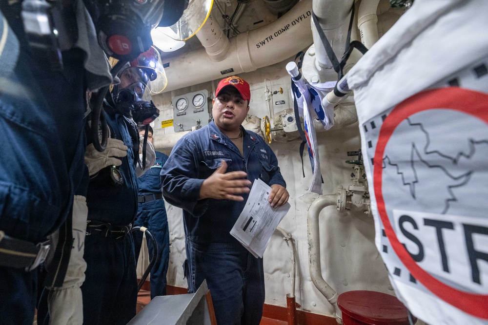USS Mustin conducts a general quarters drill