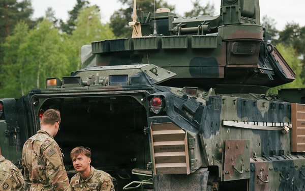 370th Armored Combat Engineer Company Bradley gunnery