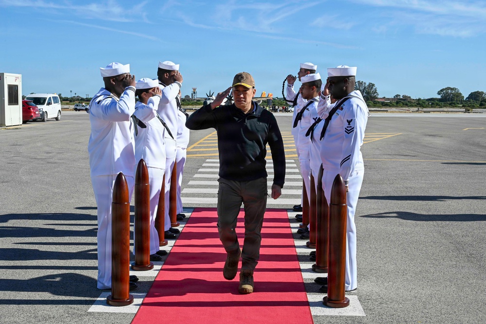 Acting Secretary of the Navy visits NAVSTA Rota