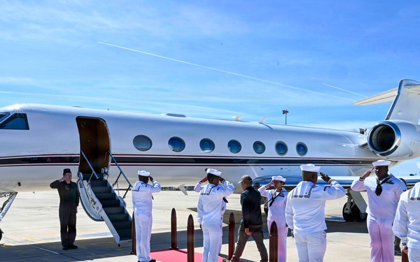 Acting Secretary of the Navy visits NAVSTA Rota