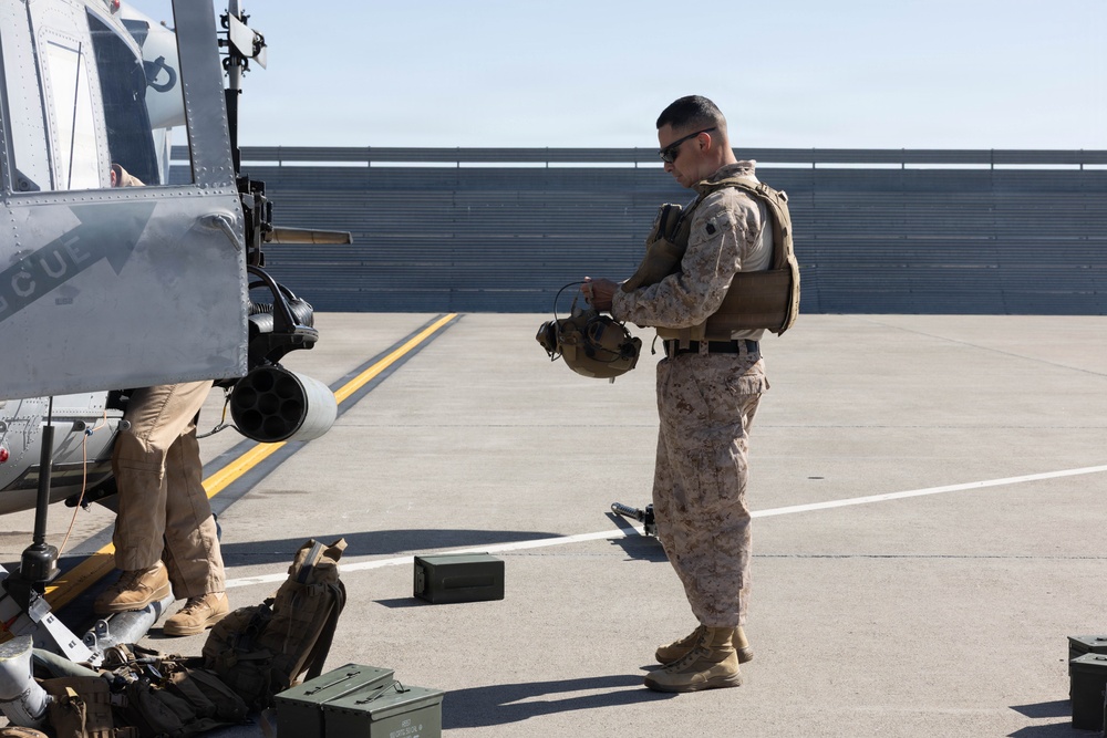 Marines coordinate close air support during Exercise Garnet Rattler