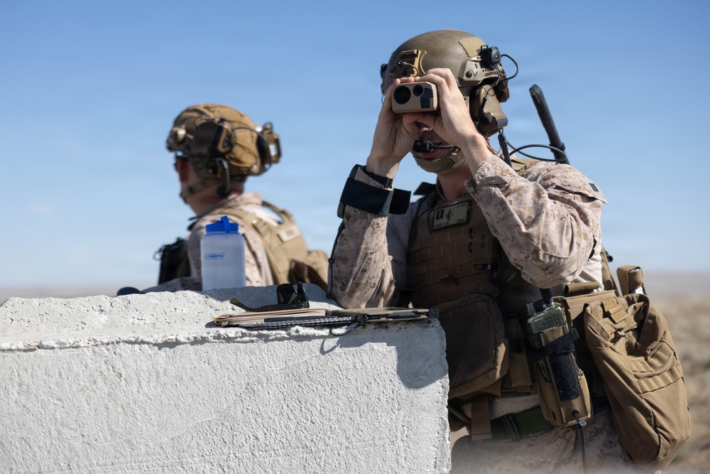 Marines coordinate close air support during Exercise Garnet Rattler