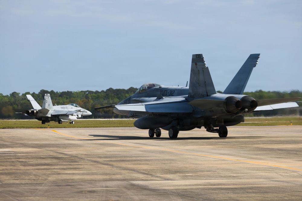 VMFA-312 Fly the Barn