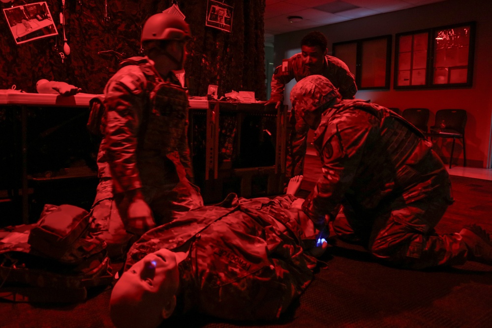 BACH Medics, 101st Soldiers Complete High-Stress Trauma Training
