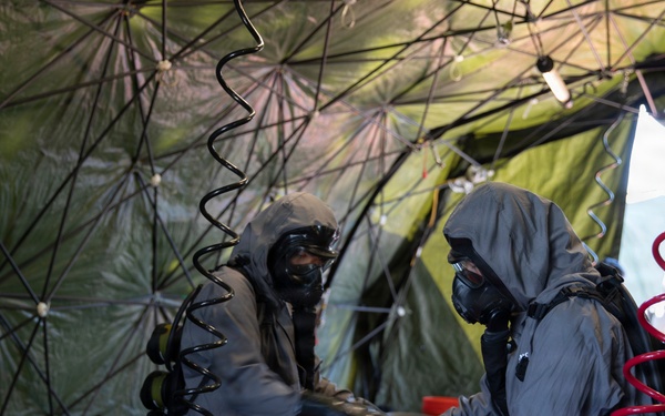 CBRN Soldiers conducts decontamination Training at Guardian Response 26