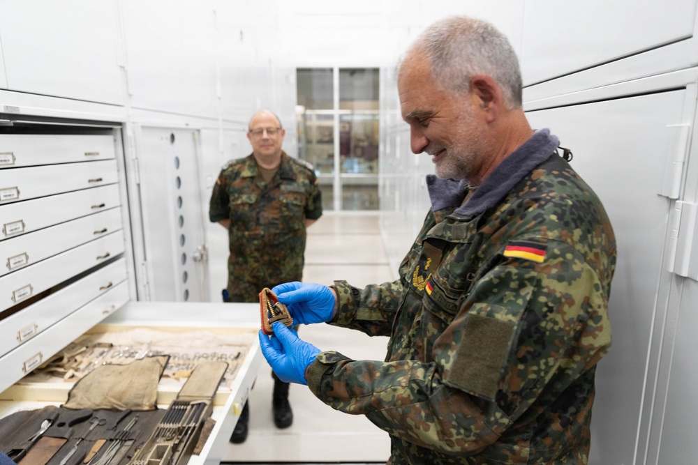 Tour for Directors of Ulm  Hospital, Germany, and Walter Reed National Military Medical Center