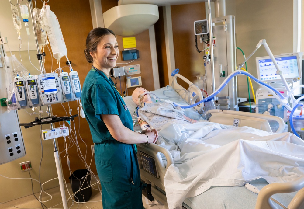 Walter Reed Launches First Navy-Wide Critical Care Nursing Course