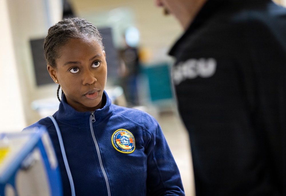Walter Reed Launches First Navy-Wide Critical Care Nursing Course