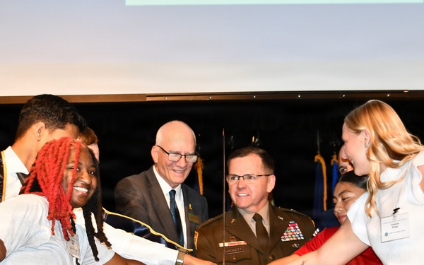 Our Community Salutes: 30 Future Soldiers sworn in at Fayetteville