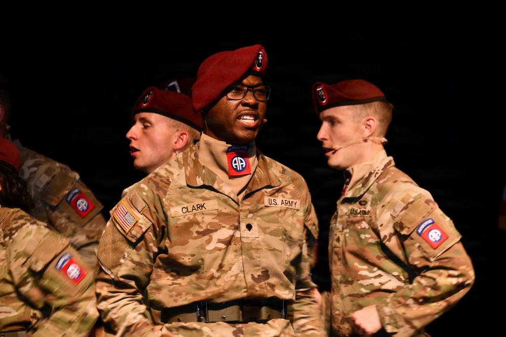 Our Community Salutes: 30 Future Soldiers sworn in at Fayetteville