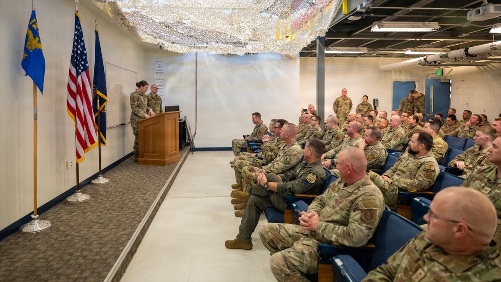 Lt. Col. Kristin Daigle Assumes Command of Comm